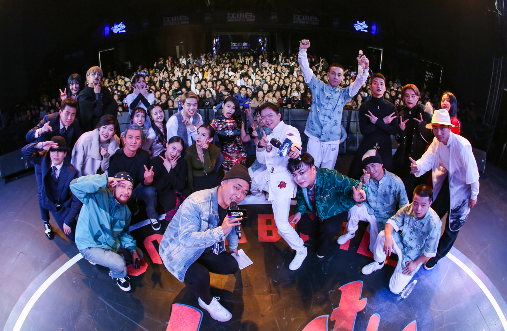 KT横扫DRX，Xiaohu团战一打五宿命之战成都决赛之夜，让粉丝疯狂欢呼的简单介绍