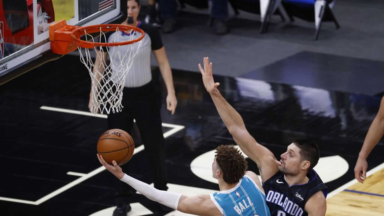 开云体育app-山东队碾压江苏队，武切维奇状态火热